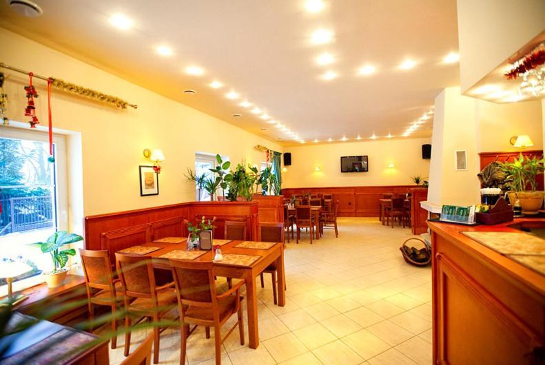 Hotel Korona Słubice Exteriér fotografie