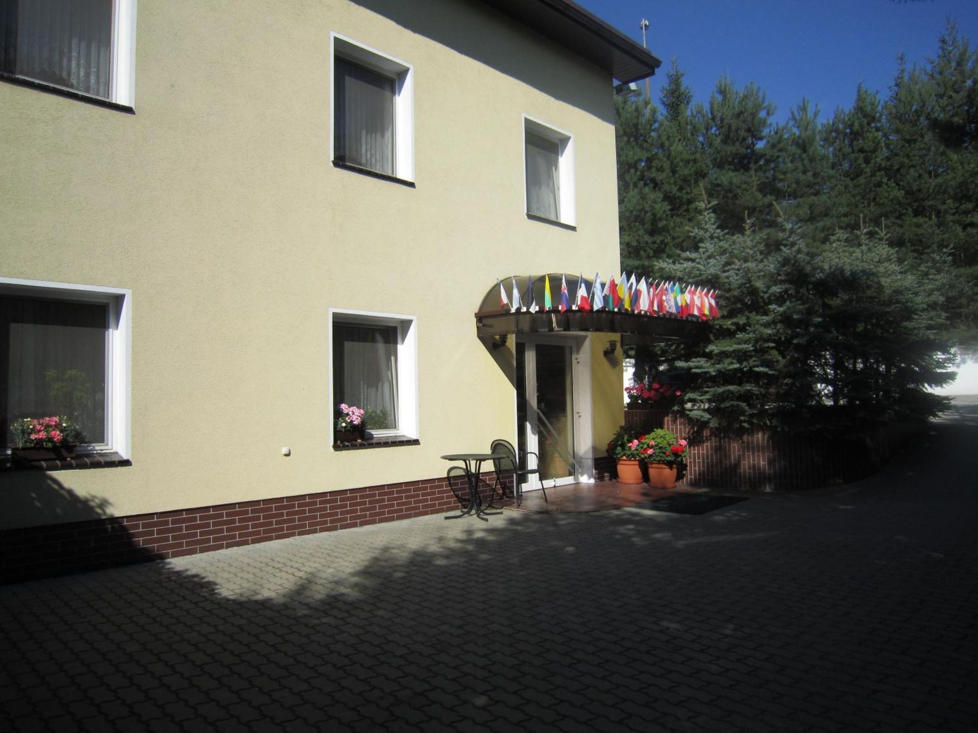 Hotel Korona Słubice Exteriér fotografie