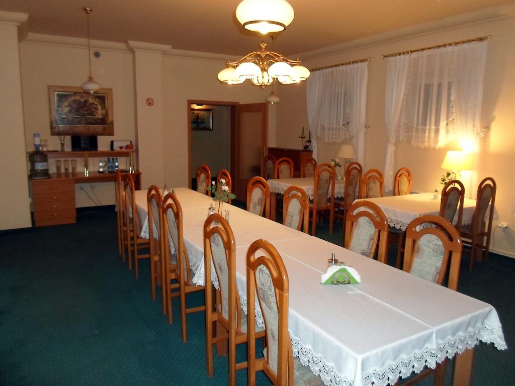 Hotel Korona Słubice Exteriér fotografie